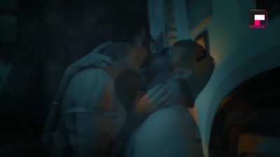 Bawnd darwaja ke pichhe 