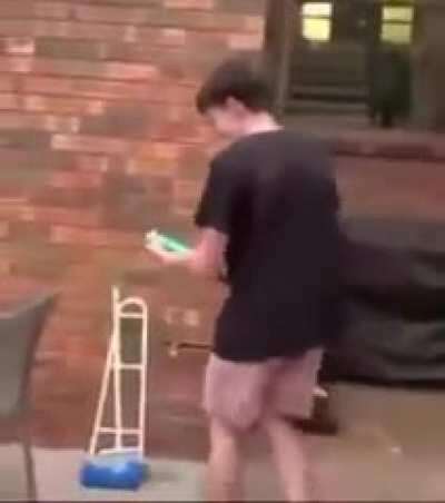 WCGW while shooting a confetti