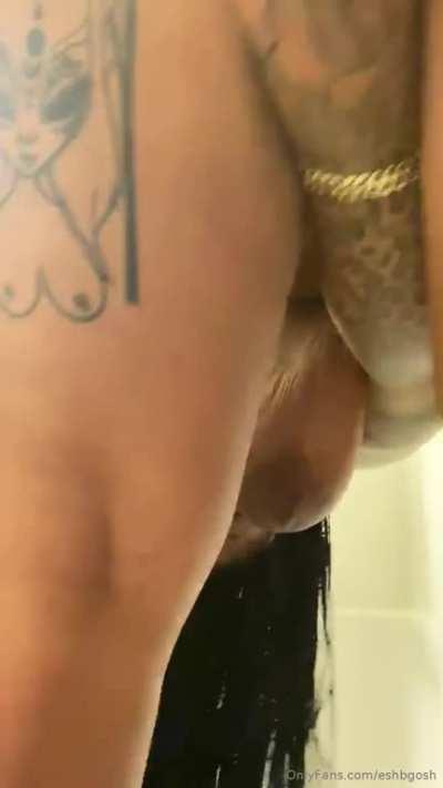 Eshbgosh squirts sexy asf😝