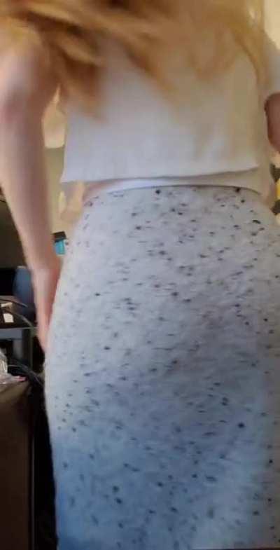 May I offer you some aired out, sweater wrapped, pantyhose packaged pussy? (F)44