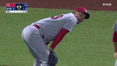 [Highlight] Kevin Pillar keeps the Mets alive with an RBI infield single in the bottom of the 11th and the Mets are down by 1