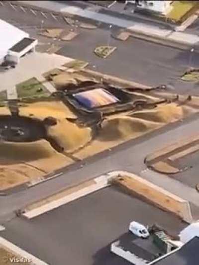 Huge crack appears in the earth in Grindavík, Iceland, as volcanic magma reaches 800m below the surface