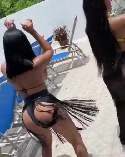 Edith A. Y Gresnaivy putitas de lujo en el DF.