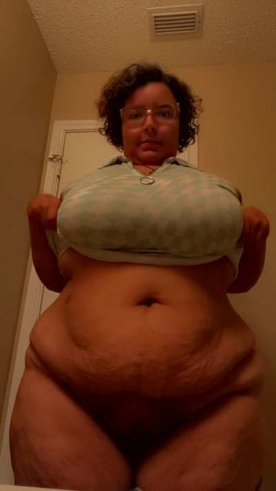 You can look but don’t touch💕