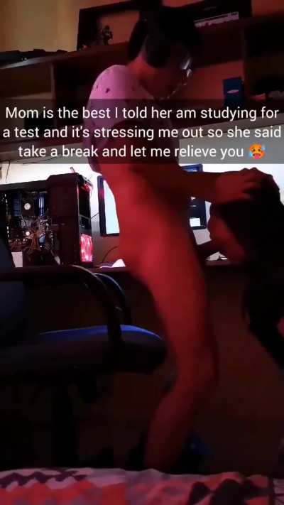 Mom is The Best 🥵