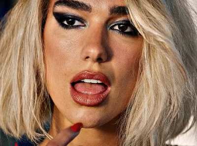 Dua Lipa👅