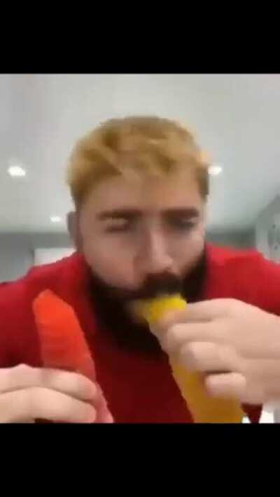 No se que poner de título porque este subreddit esta MUERTISIMO