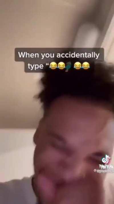 pessoas rindo emojis