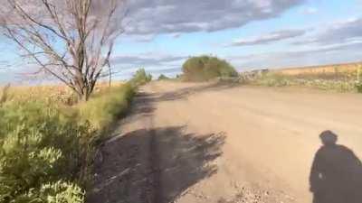 Footage of Ukrainian combatants engaging with Russian troops during Kharkiv Oblast counterattack.