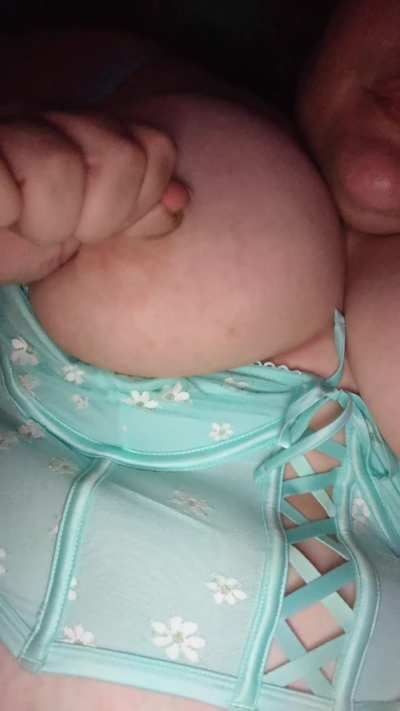 Just a little teasing 😘