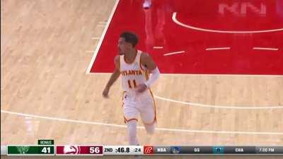 [Highlight] Trae Young blows by Portis and lays it in high off the glass over the Greek Freak