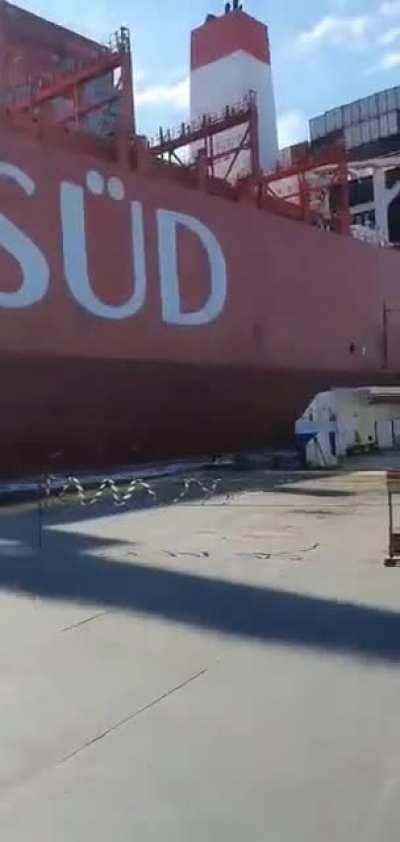 Ship strikes Ferry and Pier in Guarujá, São Paulo today.