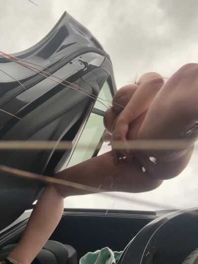 Just average 23 yo thick girl masturbate and squirt