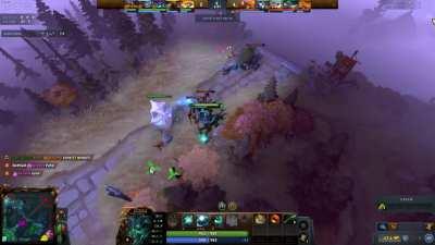 Can someone explain why my tower suddenly stop hitting? Is he tryna last hit?