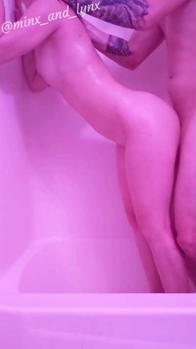 the way he makes my ass jiggle