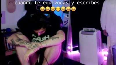 Te equivocas y escribes 