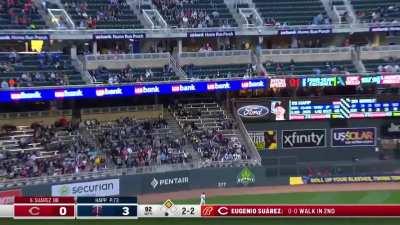 [Highlight] Eugenio Suarez hits his 15th HR of the season