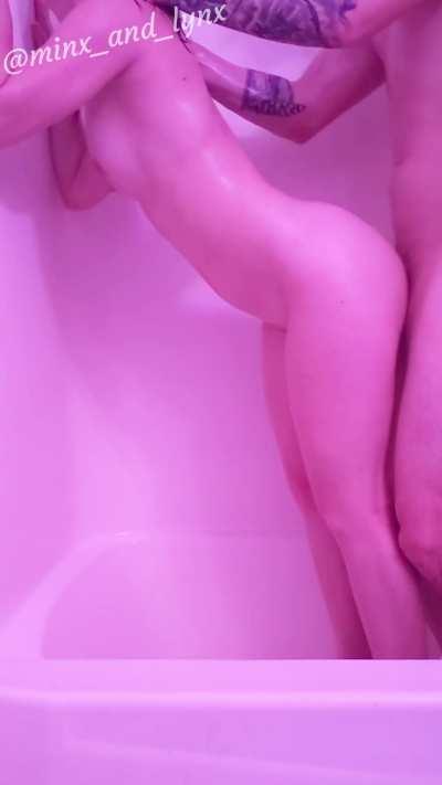 the way he makes my ass jiggle