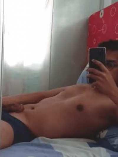 Waiting for my big bro or dad, looking to roleplay. Available for text chat, voice chat preferred. Wickr - phytothelmata; kik - bromeliadbro