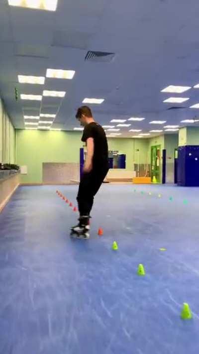 These skating skills of Artem Puzanov