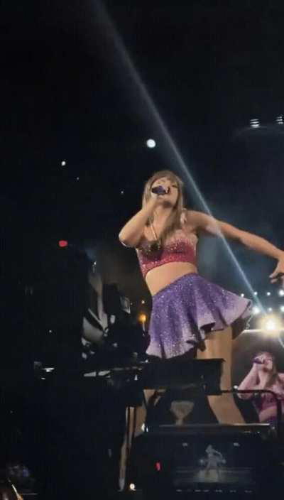 I could watch this all day