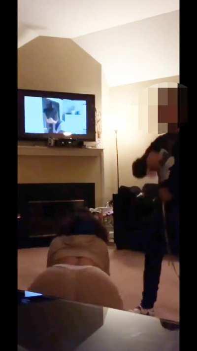 DreamDoll Twerking in legging