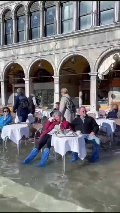 Pretty sure this is how Atlantis started.