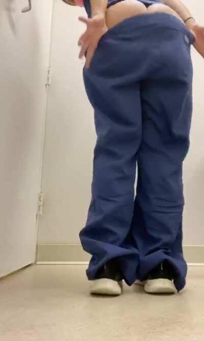 first time doing this 😈 ( her free album in comment )