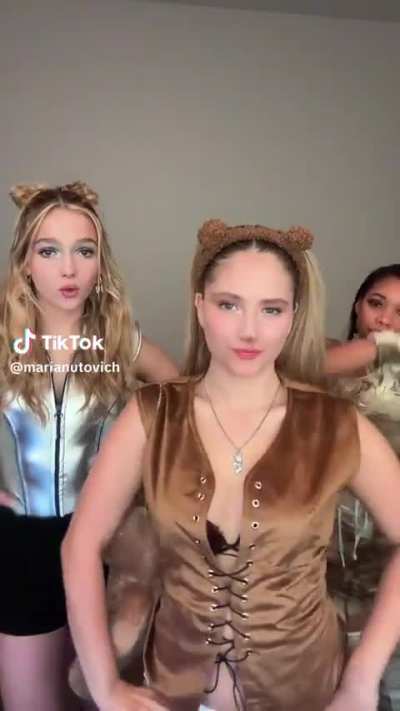 Jayden in MariaNutovich tiktok