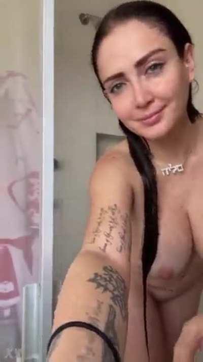 Celi Lora ð ð 