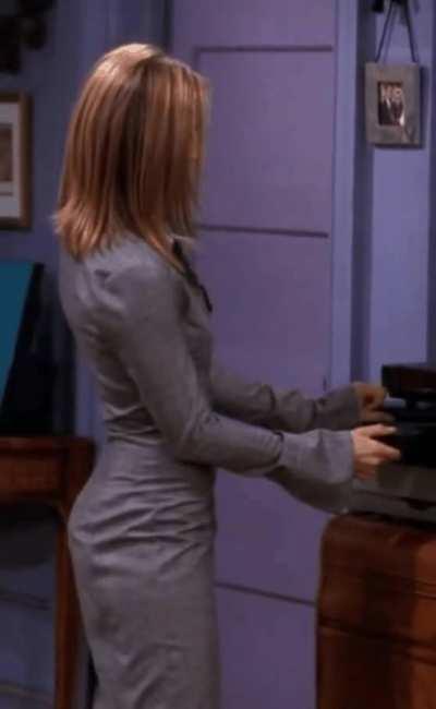 Jennifer Anistion has a perfect ass