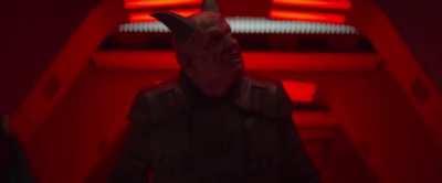 We see jedi masters, expert pilots, and skilled fighters who've spent their lives perfecting their technique and Rey wields Anakins lightsaber the same as everyone else the day she picks it up.