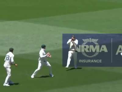 Koach learning to be the best from King Babar himself. 