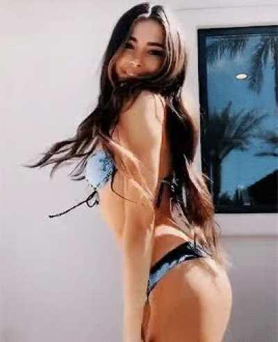 Madison beer's 🍑