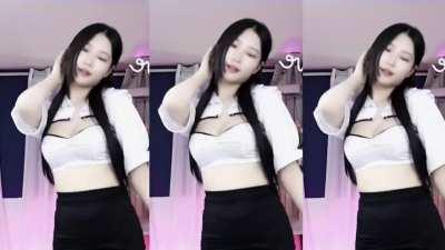 ulsandodud dances to Eureka