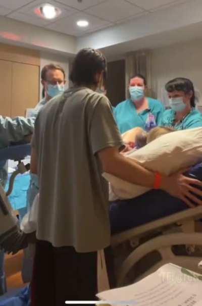 Я хочу, чтобы ты присутствовал на родах...