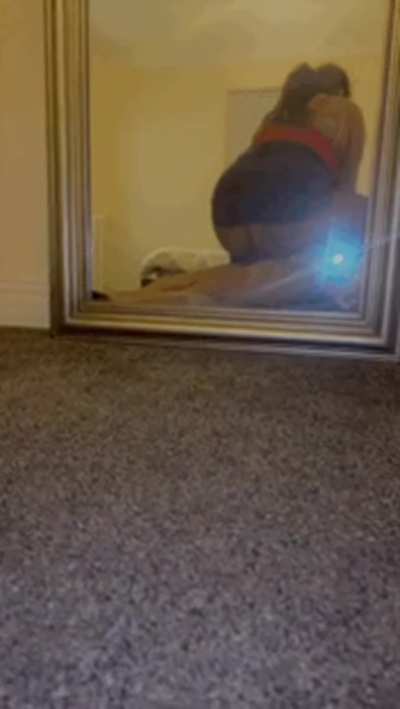 Come and let me ride you whilst my husband works away 😘