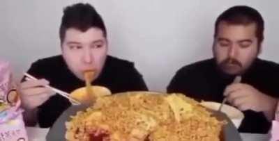 *FNAF noises intensify*