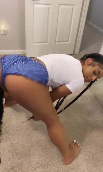 Cheeky twerk ok then 