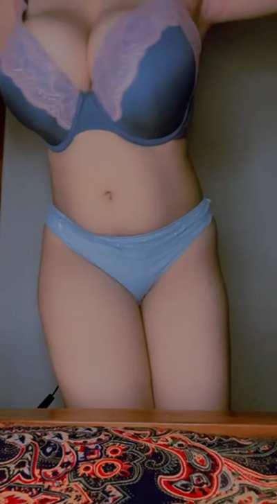 What will you do first,  Grab my tits or spank my ass?  🤗😉 