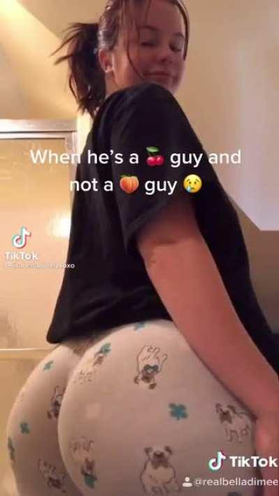 Soft & Jiggly No.492 (Dammn This Needed To Be Longer)😍🍑