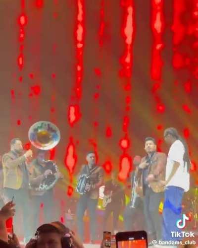 Uncle Snoop showing love