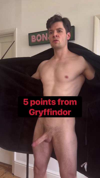 Professor Snape shows off his wand… 🪄