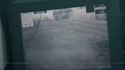 Ukrainian BTR-4 in heavy fights with russian occupants in Mariupol.