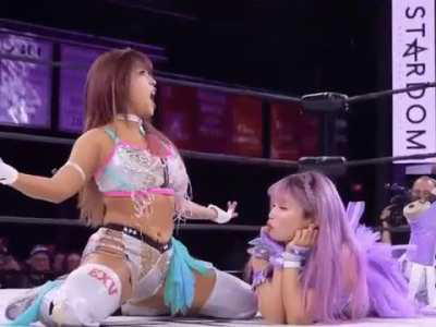 Mina Shirakawa and Tam Nakano