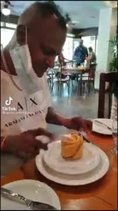 Whoever made that napkin has skills