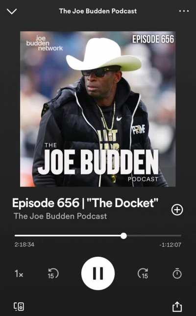 Joe attack Rory and says they only mention his name when it’s time to sell something and that Rory tried to snake Mal