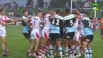 Jesse Ramien binned for a swinging high shot on Matt Dufty