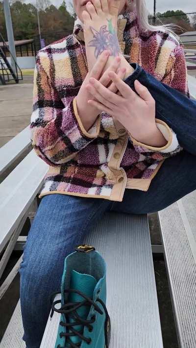 Here is a Christmas Eve Public Self Worship for all the boys!