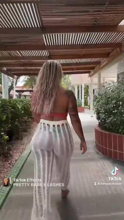 Soft & Jiggly No.615 🍑😍